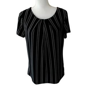 Liz Claiborne Career Women's Black Striped Stretch Short Sleeve Shirt Size Small